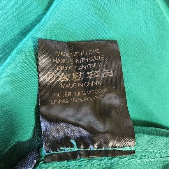 De La Vali Presley Green Drop Waist Long Gown Leg Slit Size 8 - Picture 7 of 10